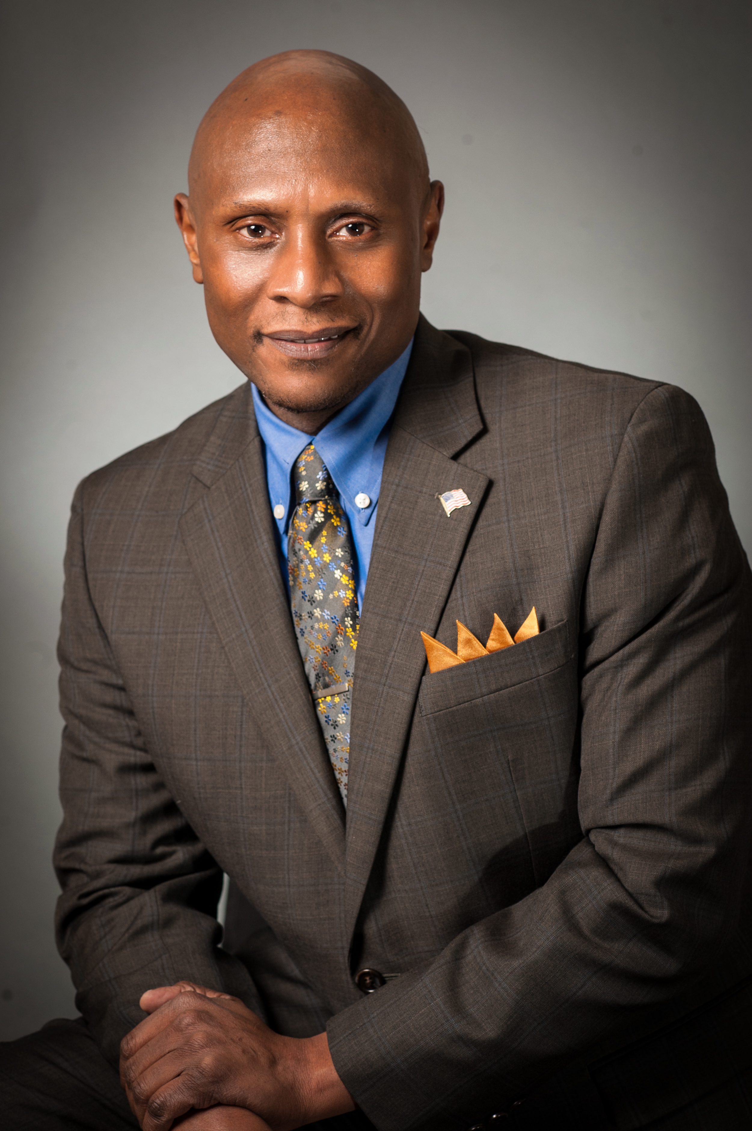 Picture of Robert L. Wallace